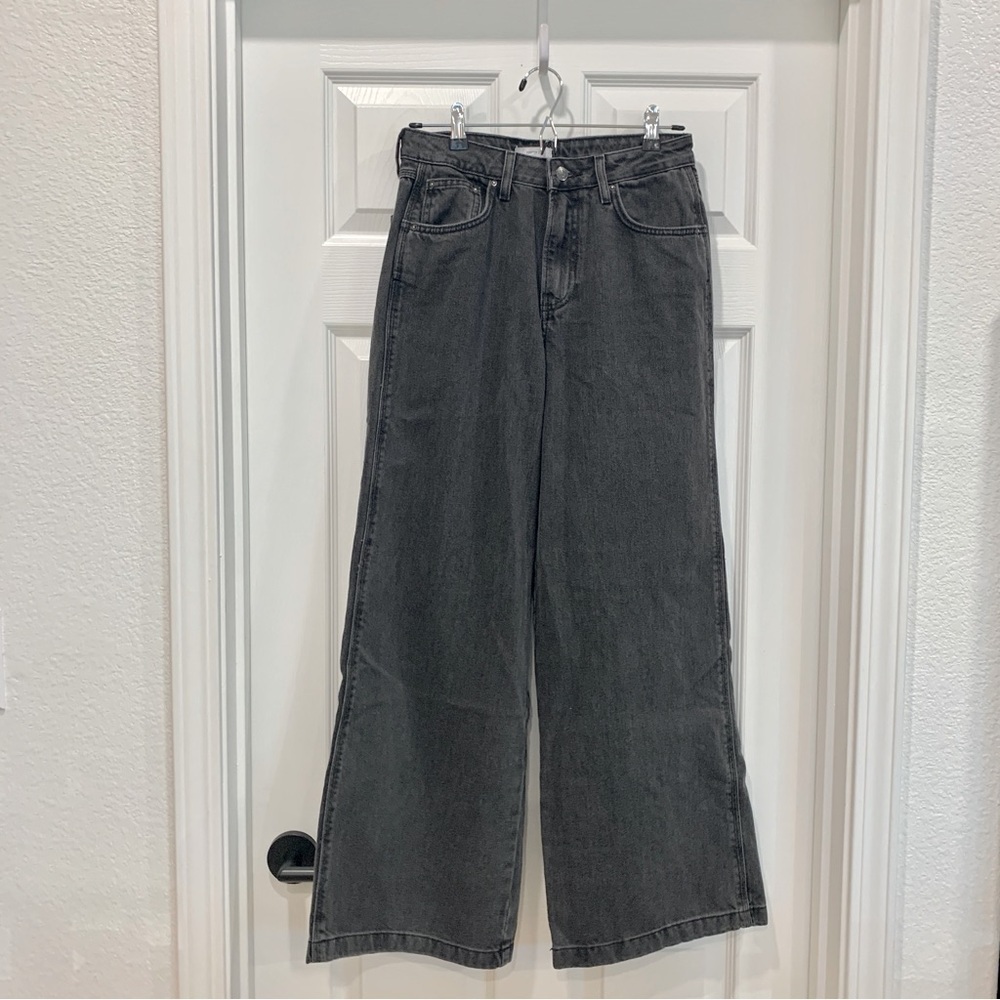 NWOT Forever 21 Dark Gray Wash High-Waisted Wide Leg Jeans - Picture 4 of 14